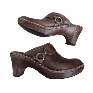 Frye Leather Charlotte Distressed Heeled Clogs 10M